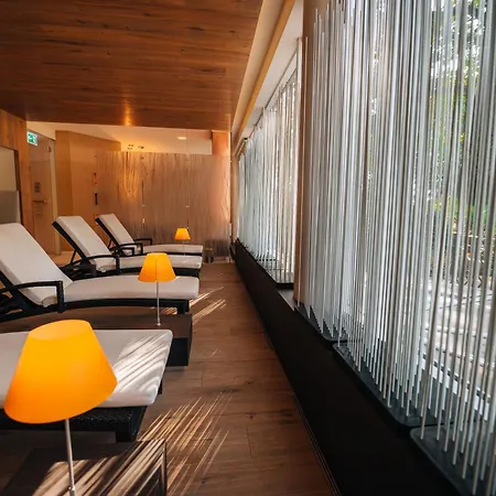 Der Sonnenhof Hotell 5*