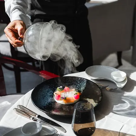 ホテル Der Sonnenhof 5*